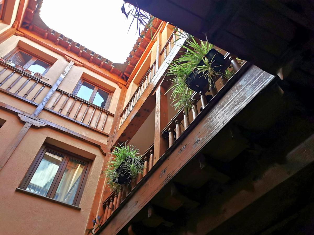 Apartamento Vicario トレド エクステリア 写真
